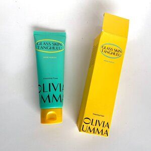 Oliviaumma Glass Skin Tanghulu Shine Muscat Cleansing Foam 120mL